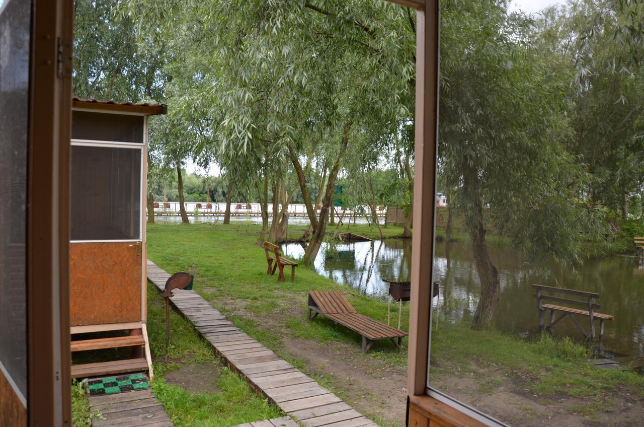 Pelican City Vylkove Eksteriør billede